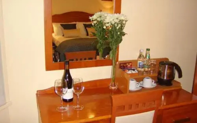 Tudor House Guest House