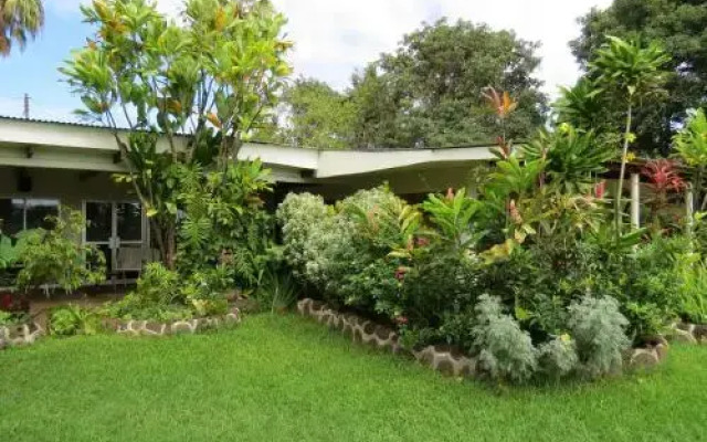 Villa Tiki