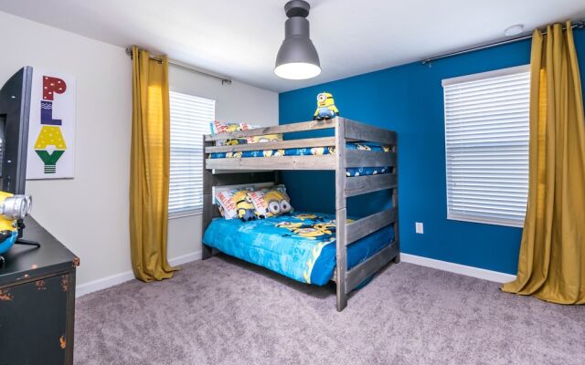 1666 Moonvalley Drive