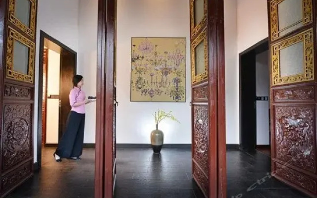 Redolence Garden Boutique Hotel