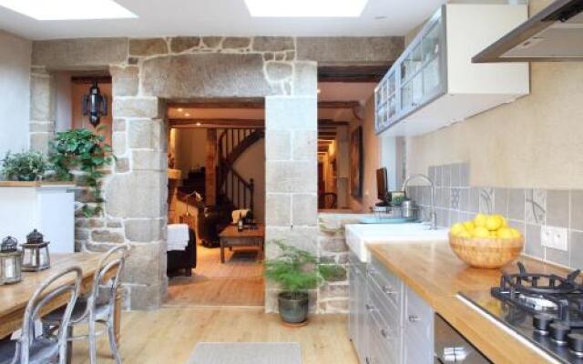 Town House In Quaint Breton Village