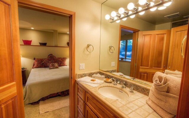 Silver Rock Lodge Skyland Home