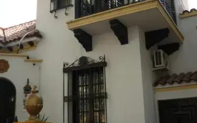Hotel Zamora