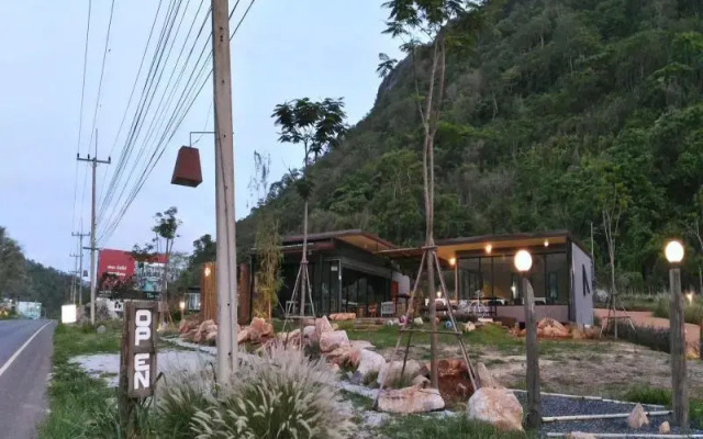 Rabbithill Myjan Resort
