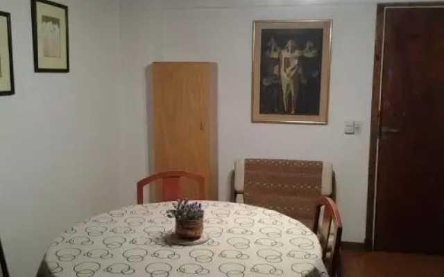 Manilo House