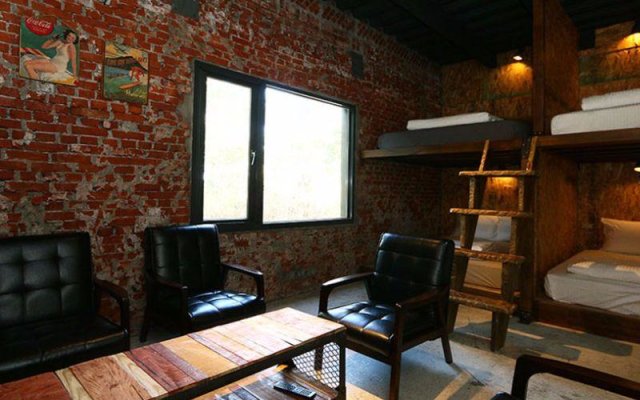 Taitung Open Surf Shop and Hostel