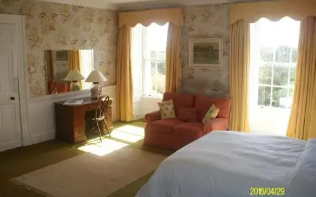 Willowhill House