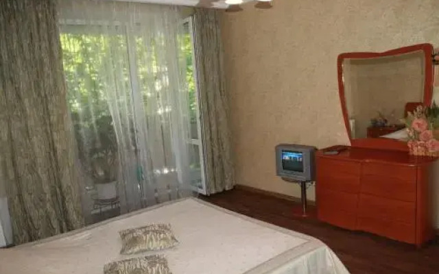 Ugodessa Apartments