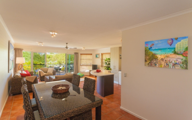 The Noosa Sound Holiday Collection