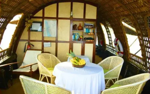 Spice Coast Cruises