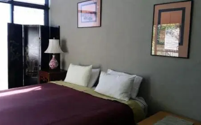 Rosevear's Vineyard Retreat