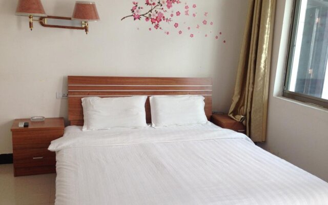 Huashan Xinghe Holiday Resort