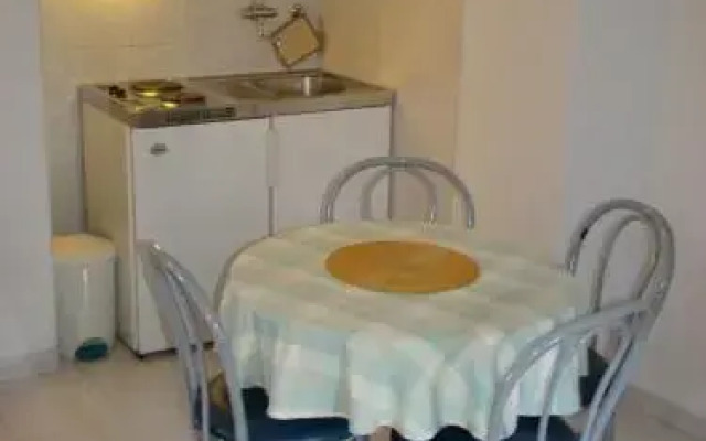 Studio Apartments Kuljiš
