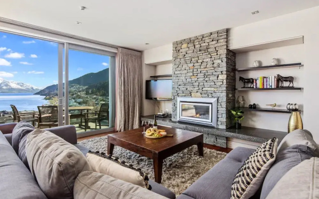 Catalina's Luxury Apartments