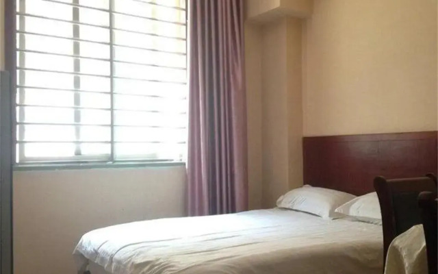 Siyang Jinrun Business Inn