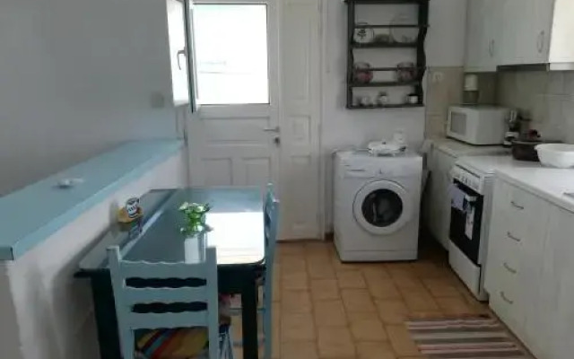 Yannis Maria Rooms