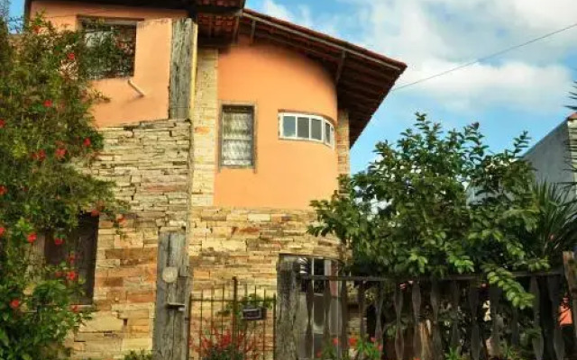 Chalé de Pedra - Hospedaria e Espaço Livre