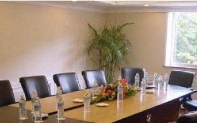 Yucheng Dayu Business Hotel