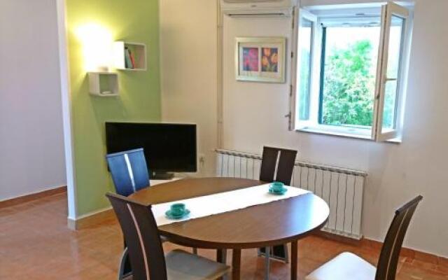 Quiet Countryside Family Apartment