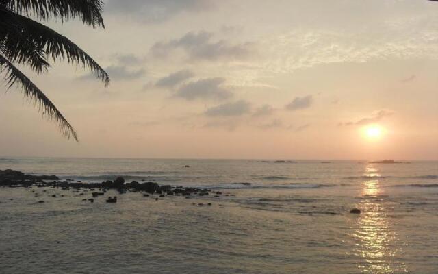 Unawatuna Mbr Resort