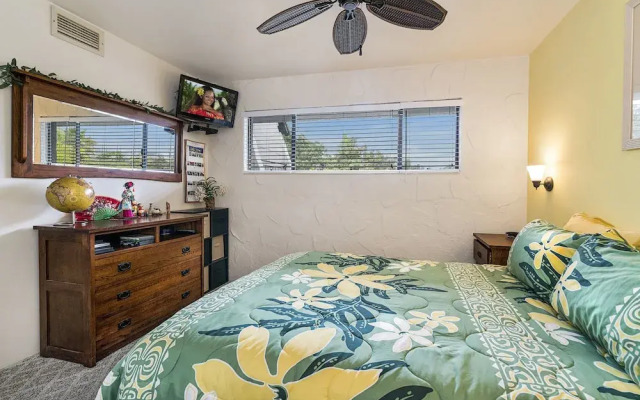 Casa De Emdeko 222 by RedAwning