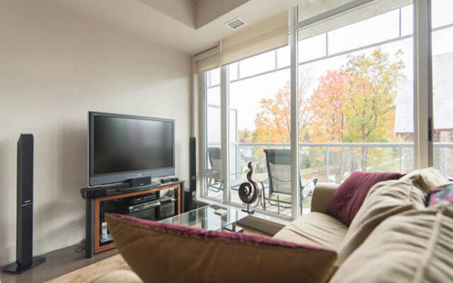 LM Stays - Richmond Road Condo