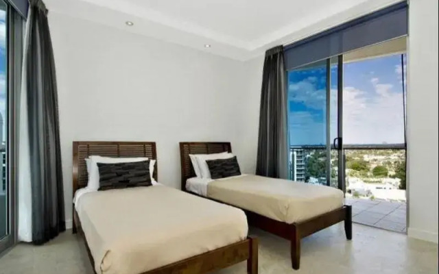 Sirocco 1007 Apartment