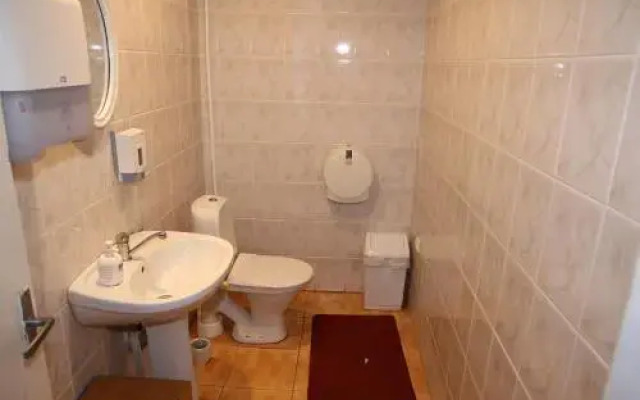 Mihkli Guest House
