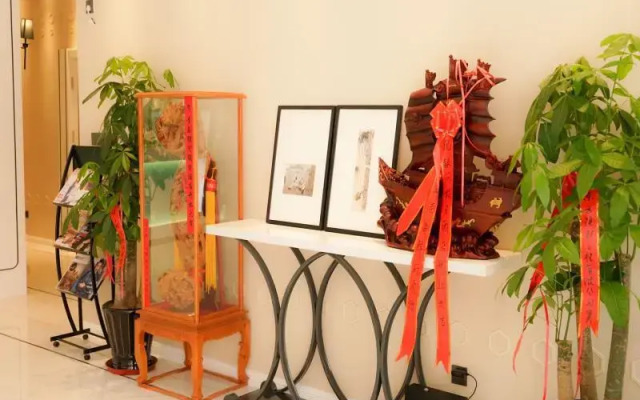 Qinglong Business Hotel - Qingdao