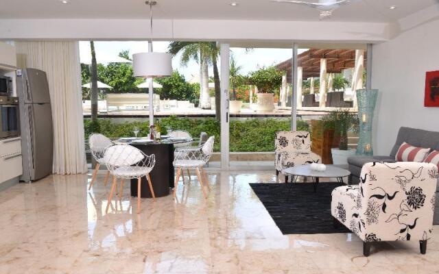 Magia Beachside Condo