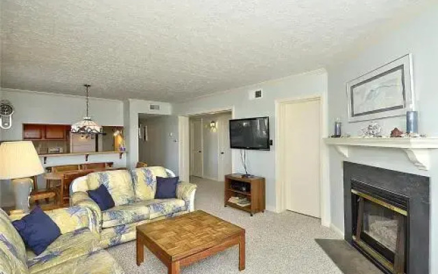 Duck Blind Villas 2E -- 2nd Floor