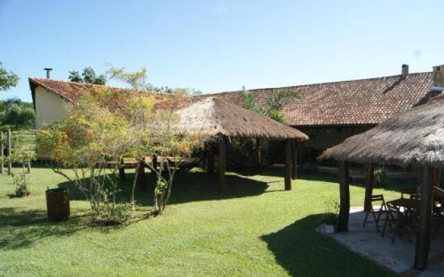 Pousada Canto do Bambu