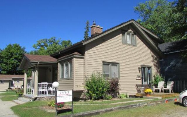 The Maples Cottages in Port Elgin