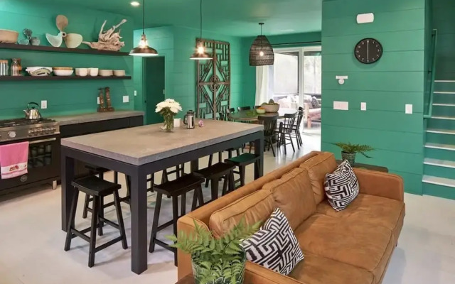 The Fish - 5 Br Home