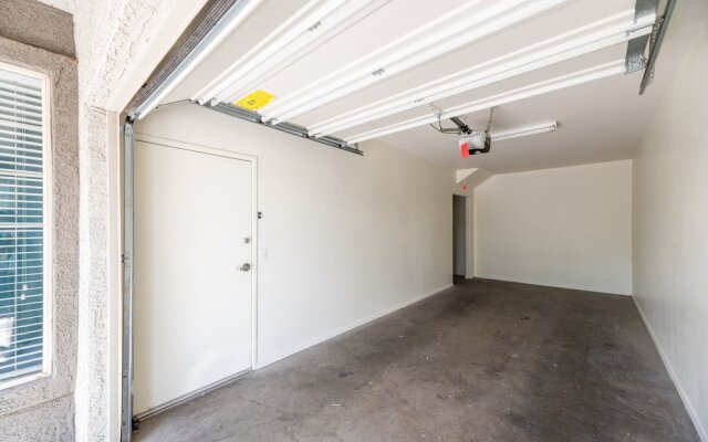 Modern Central Phx Apts By Wanderjaunt