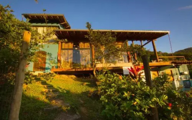 Haleiwa chalés e suítes - A Guest House do Prumirim