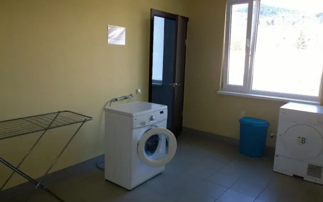 Yuzhny Kray - Hostel