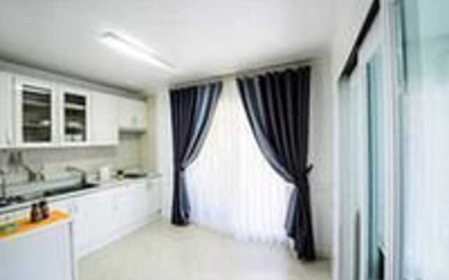 Gangneung Sanarae Pension