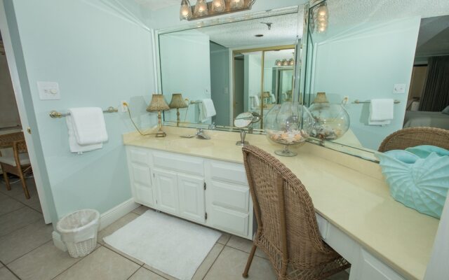 Inlet Reef 106 - 2 Br Condo