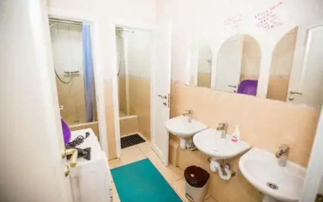 Hostel Lime