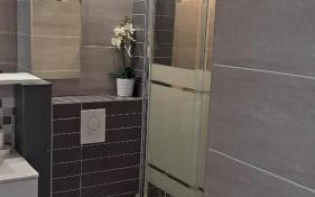 Fame Marina Baie Des Anges Studio Apartments