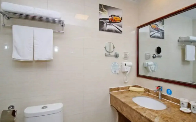 GreenTree Inn LiuAn Huoshan County Economic Development Zone Hotel