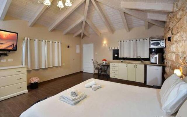 Monro Boutique Suites