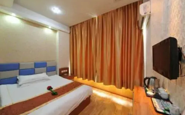 Tian Yi Business Hotel - Chengdu