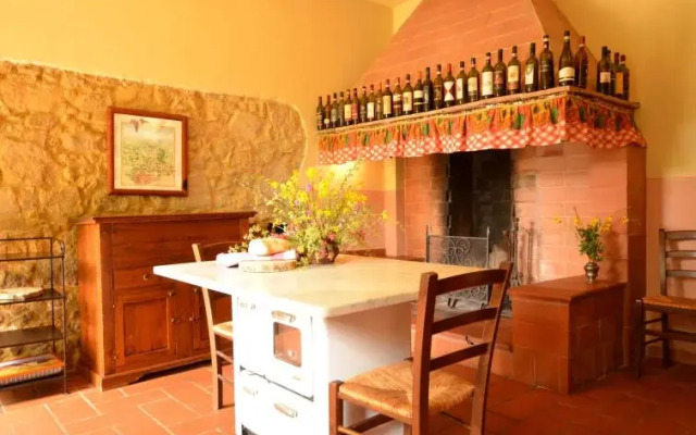 Holiday home Casa Dei Ciliegi Gambassi