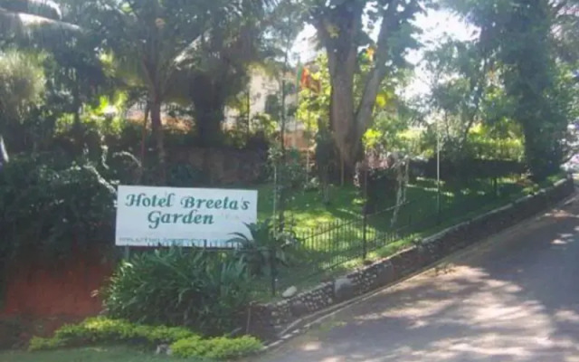 Hotel Breeta's Garden