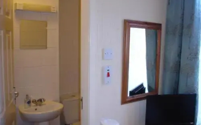 Summerfield Guest House