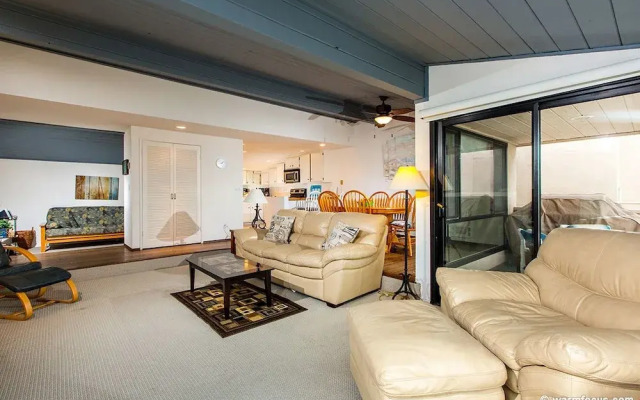 South Sierra Condominium #12065