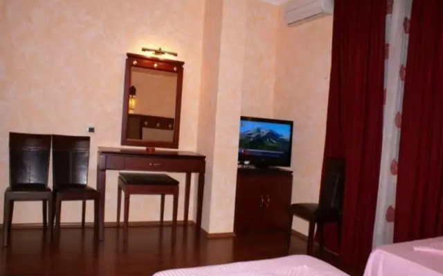 Hotel Univers