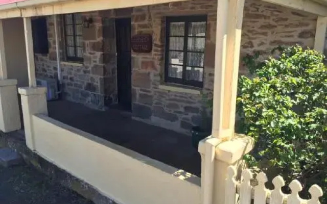 Lavender Cottage B&B